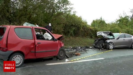 Accident grav in Bistrita-Nasaud. O masina condusa de un sofer de 25 de ani s-a ciocnit frontal cu un alt autoturism