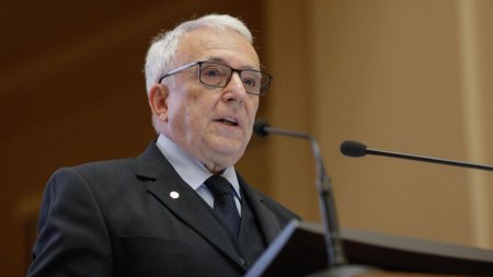 Mugur Isarescu, BNR: Incercam sa dam jos inflatia fara sa cream recesiune in Romania