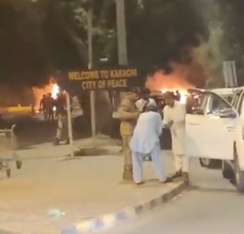 Doi cetateni chinezi au fost ucisi intr-un atac terorist langa aeroportul din Karachi. Erau parte dintr-o misiune economica