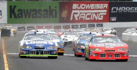 Cel mai mare accident din istoria Nascar: 28 de masini au fost implicate