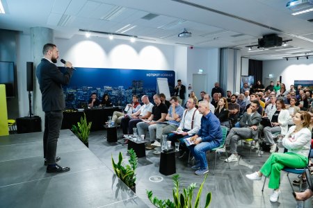 30 de start-up-uri sunt asteptate sa se inscrie in cadrul Venture Accel, program de accelerare creat pentru antreprenorii care vor sa-si valideze ideile de afaceri si sa le scaleze. 