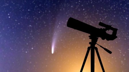 Locul din Romania unde se poate vedea gratuit prin telescop cometa unica in viata Tsuchinshan-ATLAS