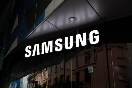 Viitoarele telefoane Samsung si-ar putea ajusta singure setarile cu ajutorul AI