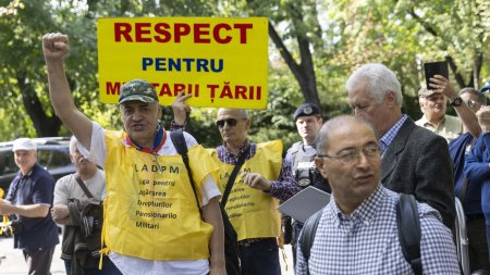 Leapsa cu pensiile militare 