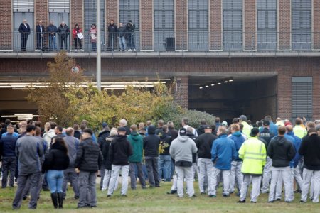 Concedieri majore la Volkswagen. Se intentioneaza inchiderea a cel putin trei fabrici din Germania