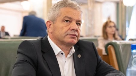 Florian Bodog este noul lider al grupului PSD din Senat, dupa demisia lui Lucian Romascanu