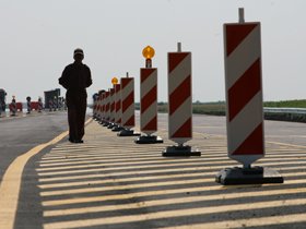 Trafic greu pe A1 si pe A2. Restrictii pe <span style='background:#EDF514'>AUTOSTRAZILE</span> Bucuresti-Ploiesti si Bucuresti-Constanta