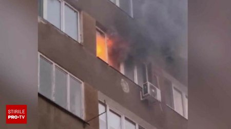 Incendiu intr-un bloc din <span style='background:#EDF514'>RESITA</span>. O femeie cu probleme psihice a pus focul