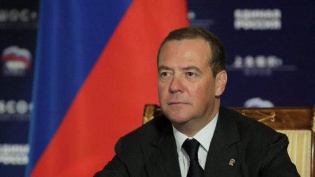 Media: Dmitri Medvedev afirma ca votul prezidential american nu schimba nimic pentru Moscova