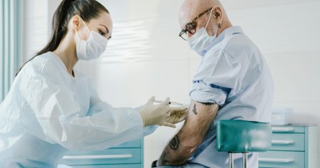 INTERVIU Medic, despre importanta vaccinului anti<span style='background:#EDF514'>GRIPA</span>l: Cel dedicat varstnicilor sustine sistemul imunitar. Care este diferenta intre o simpla raceala si <span style='background:#EDF514'>GRIPA</span>