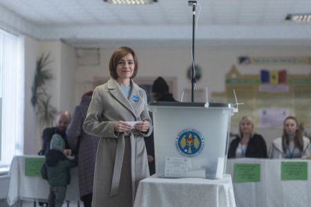 Alegeri prezidentiale Moldova. Maia Sandu, aproape 200.000 de voturi mai mult decat Alexandr Stoianoglo