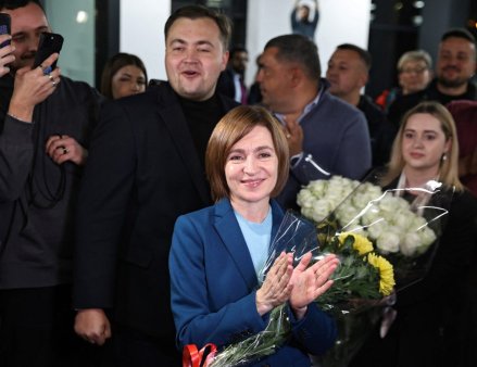 Presedinta pro-occidentala a Republicii Moldova, Maia Sandu, a revendicat victoria la alegerile prezidentiale de duminica