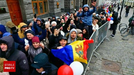 <span style='background:#EDF514'>MOLDOVENI</span>i din diaspora, decisivi in alegerile din R. Moldova. 83% dintre ei au votat cu Maia Sandu: Toti vrem acasa