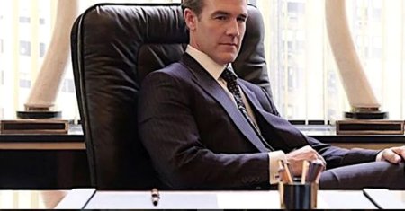 Renumitul actor James Van Der Beek, din Dawson's Creek, a fost <span style='background:#EDF514'>DIAGNOS</span>ticat cu cancer. Actorul are doar 47 de ani. Cat de grava este starea lui