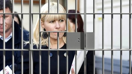 Elena Udrea ar putea petrece sarbatorile acasa