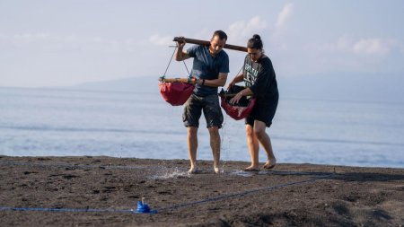 In aceasta seara, la Asia Express, Irina Fodor pune in joc cuferele primejdioase  care aduc ultima eliminare inainte de Marea Finala