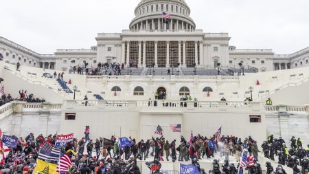 Participantii la Asaltul Capitoliului din 2021, bucurosi ca Donald Trump a castigat alegerile: Sper sa ma absolve de vina