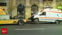 Accident grav in Bucuresti. O ambulanta care transporta un pacient a lovit din plin o masina care i-a taiat calea