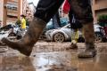 Mii de persoane protesteaza in Valencia deoarece nu s-au deschis toate scolile afectate de inundatii