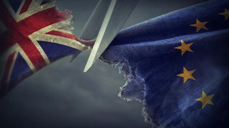 Marele pericol al campaniilor de dezinformare pe retelele sociale. Exemplul Brexit, care a modificat radical directia Marii Britanii