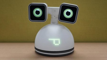 Haru, un robot cu AI de 30 cm creat de Honda, va ajuta copiii din spitale. Ce stie sa faca