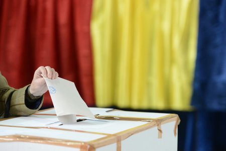 Dosar penal pentru un membru al unei sectii de votare. Le promitea bani alegatorilor in schimbul unui vot