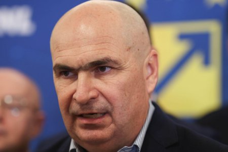 Ilie Bolojan, declaratii dupa ce a vazut exit-poll-urile: Va fi un parlament pulverizat cu mai multe partide, este nevoie de o coalitie de guvernare