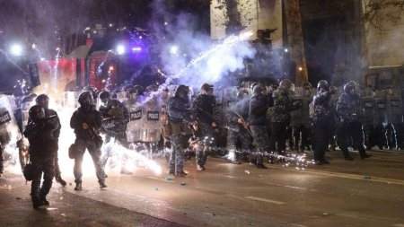 A cincea seara de proteste in Georgia. ONU acuza represiunea guvernului pro-rus