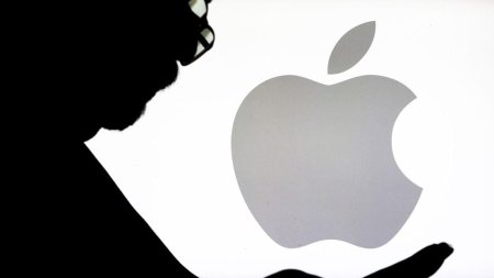 Compania Apple a fost data in judecata pentru supravegherea angajatilor