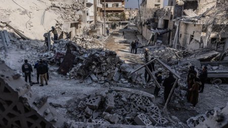 Bombardamente in Siria, 13 civili ucisi. Rebelii inainteaza spre sud. SUA, ingrijorate de planurile gruparii teroriste care-i sustine