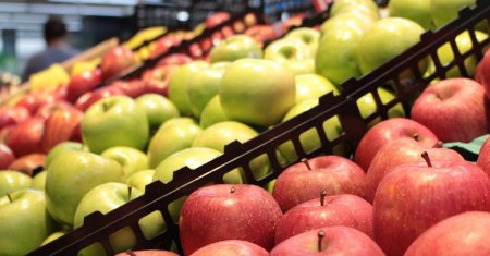 Se deschide un nou supermarket 100% romanesc. Are preturi mici si reduceri tot timpul