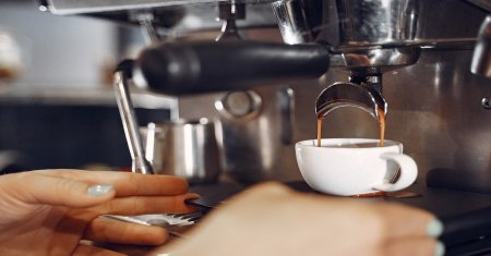 Cum sa alegi <span style='background:#EDF514'>CAFEA</span>ua boabe ideala pentru aparatul tau de espresso