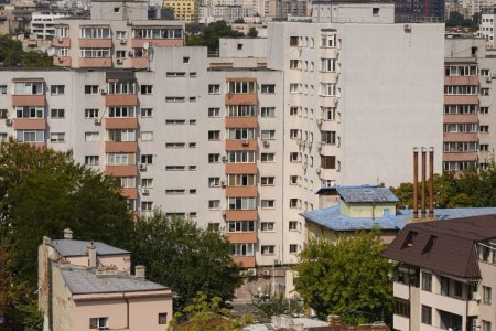 Peste o mie de blocuri din Bucuresti nu au apa calda si caldura. Cele mai mari probleme, in sectoarele 2 si 4