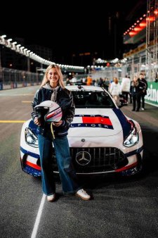 <span style='background:#EDF514'>TOMMY HILFIGER</span> o anunta pe Alba Hurup Larsen ca noua pilota F1 ACADEMY pentru 2025