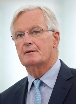 Premierul francez Michel Barnier si-a prezentat demisia