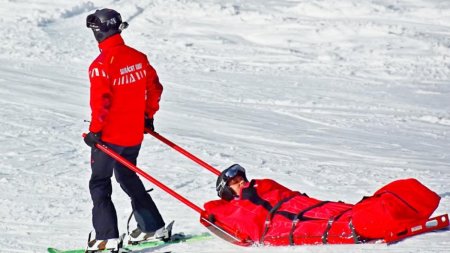 Ucrainenii cautati in Muntii Maramuresului au fost salvati dupa 22 de ore