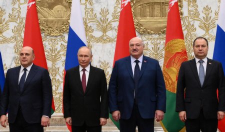 Rusia si Belarus vor semna un tratat privind garantii de securitate