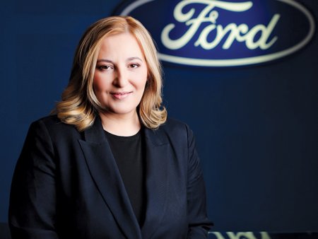 Roxana Capata, Ford Romania Services: Piata auto are nevoie de un program Rabla Plus in 2025 pentru a sustine reducerea emisiilor de CO2, dar si de infrastructura pentru masini electrice