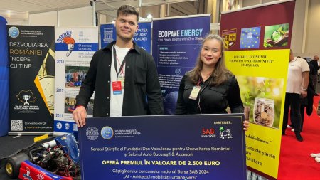 Doi elevi din Timisoara propun un sistem de transformare a pasilor in energie electrica: Sunt ca niste placute de gresie