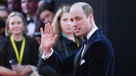 <span style='background:#EDF514'>PRINTU</span>l William se va intalni cu presedintele ales al SUA, Donald Trump