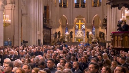 Redeschiderea Catedralei Notre-Dame din Paris. Emmanuel Macron: Clopotele bat din nou