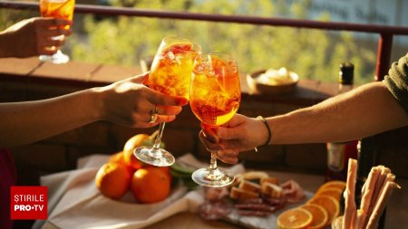 Aperol Spritz - reteta originala. Cum se prepara acest cocktail si de ce este atat de popular