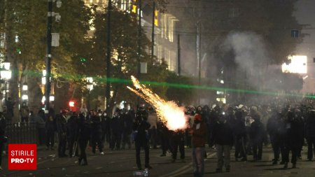 A noua zi de proteste in Georgia. Zeci de persoane au fost arestate in timpul manifestatiilor pro-UE. GALERIE FOTO