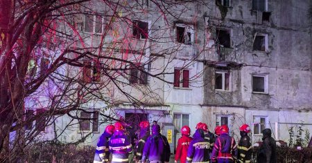 Explozie intr-un bloc de garsoniere din Bacau. Un barbat, grav ranit