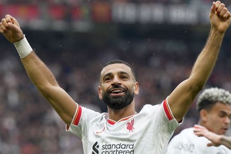 Mohamed Salah semneaza pe doi ani. Detalii din noul contract cu Liverpool