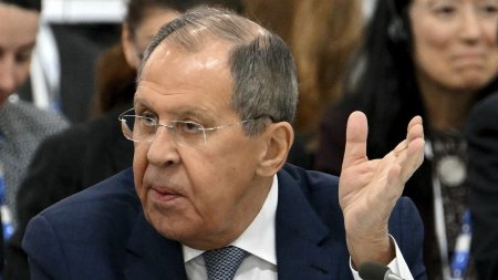 Serghei Lavrov despre anularea alegerilor din Romania: Au dat un salut militar si au anulat primul tur