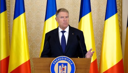 Iohannis, de Ziua Constitutiei: Institutiile statului sa actioneze cu calm, intelepciune si respect fata de Constitutie”