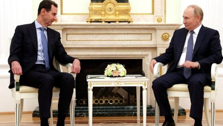 Bashar al-Assad a ajuns cu familia la Moscova si Rusia i-a acordat dictatorului sirian azil politic, scrie presa rusa de stat