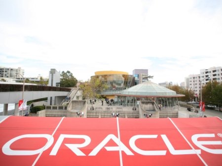 Oracle Romania preia controlul subsidiarei din Romania a dezvoltatorului de soft pentru sanatate Cerner, care avea un birou in Brasov cu aproape 200 de angajati, in urma unei tranzactii internationale. Firma va avea un nume nou