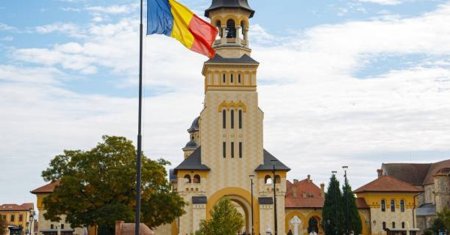 Orasul din Romania care a fost capitala a trei tari. Locul a fost pore<span style='background:#EDF514'>CLIT</span> Orasul de Aur